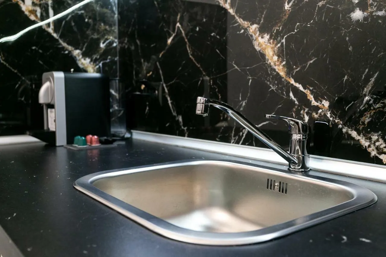 Marble Suite 40Sqm Center Ac 2Smarttv Netflix Apartamento