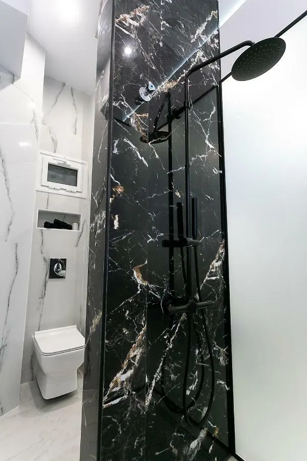 Marble Suite 40Sqm Center Ac 2Smarttv Netflix 0*, Tesalónica
